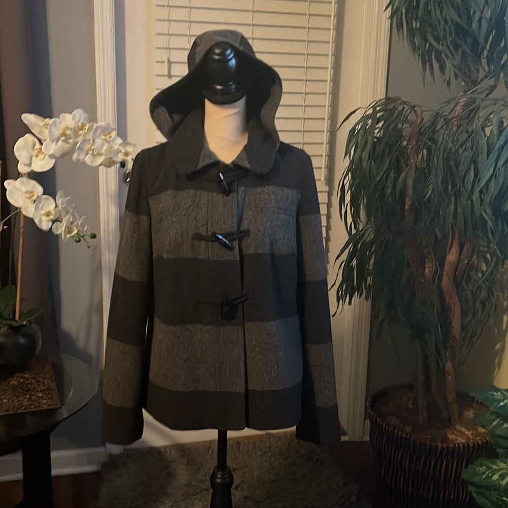 Heavy Duty Stylish Old Navy Coat Gem